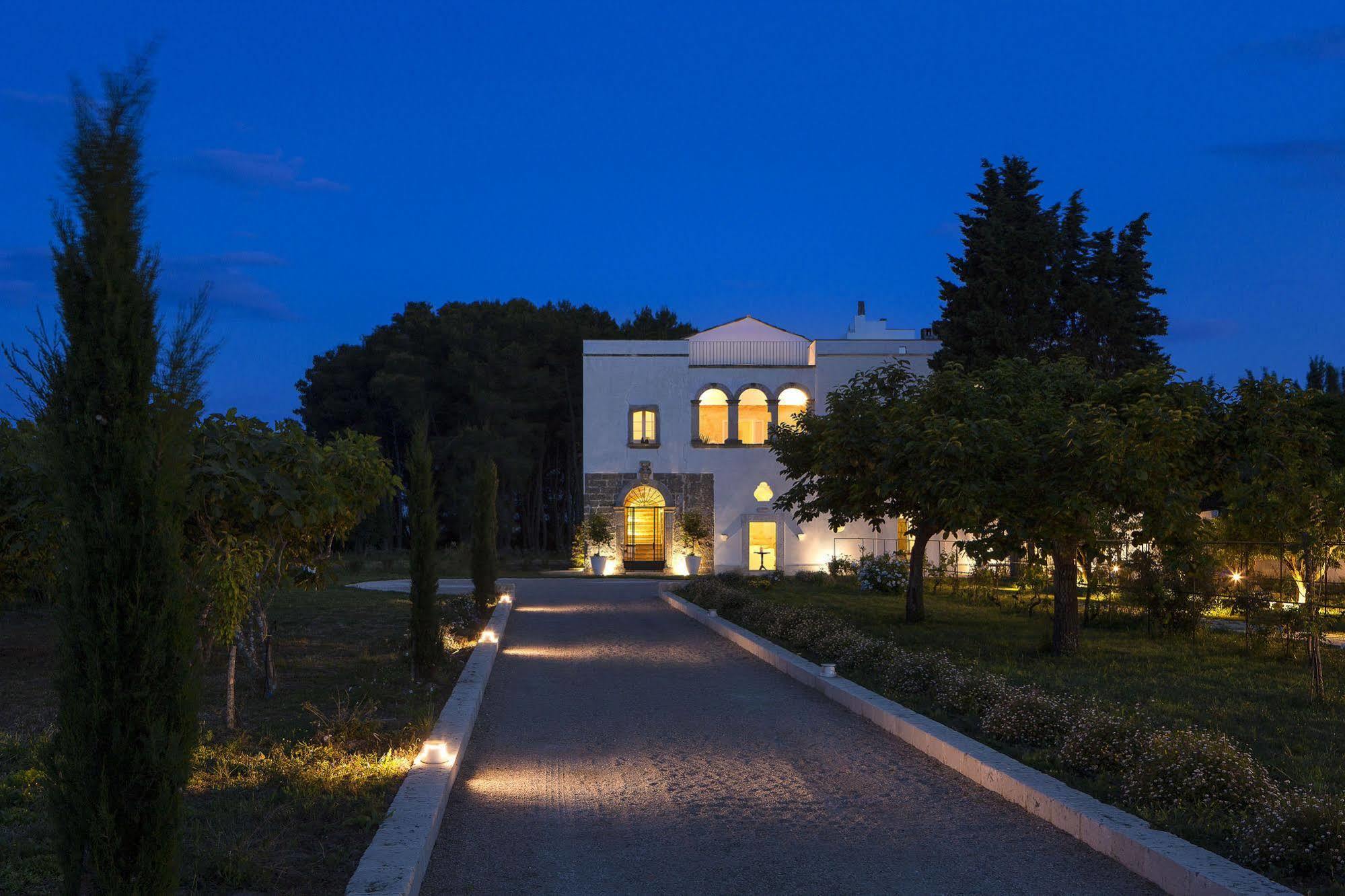 Critabianca - Masseria In Salento Cutrofiano Exterior photo